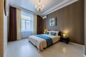 2к квартира із видом на Хрещатик, Kiev